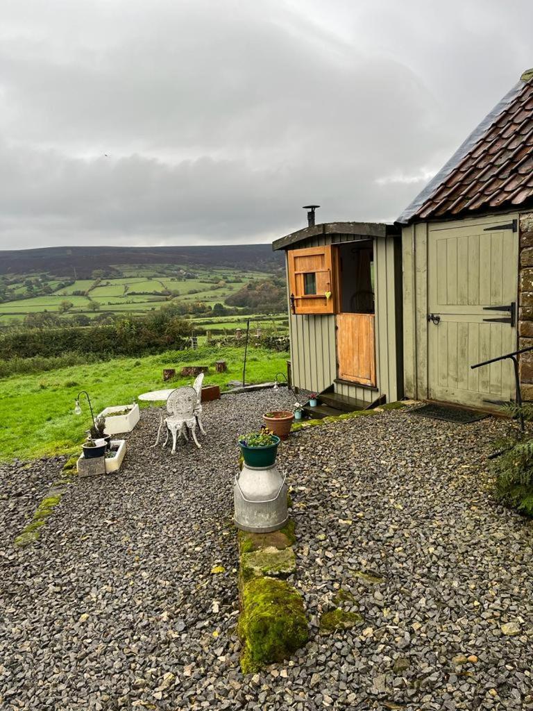 Shepherd'S Hut Bilsdale Chop Gate Exterior photo